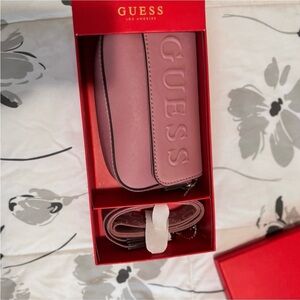 GUESS Dusty Rose Accessory Set